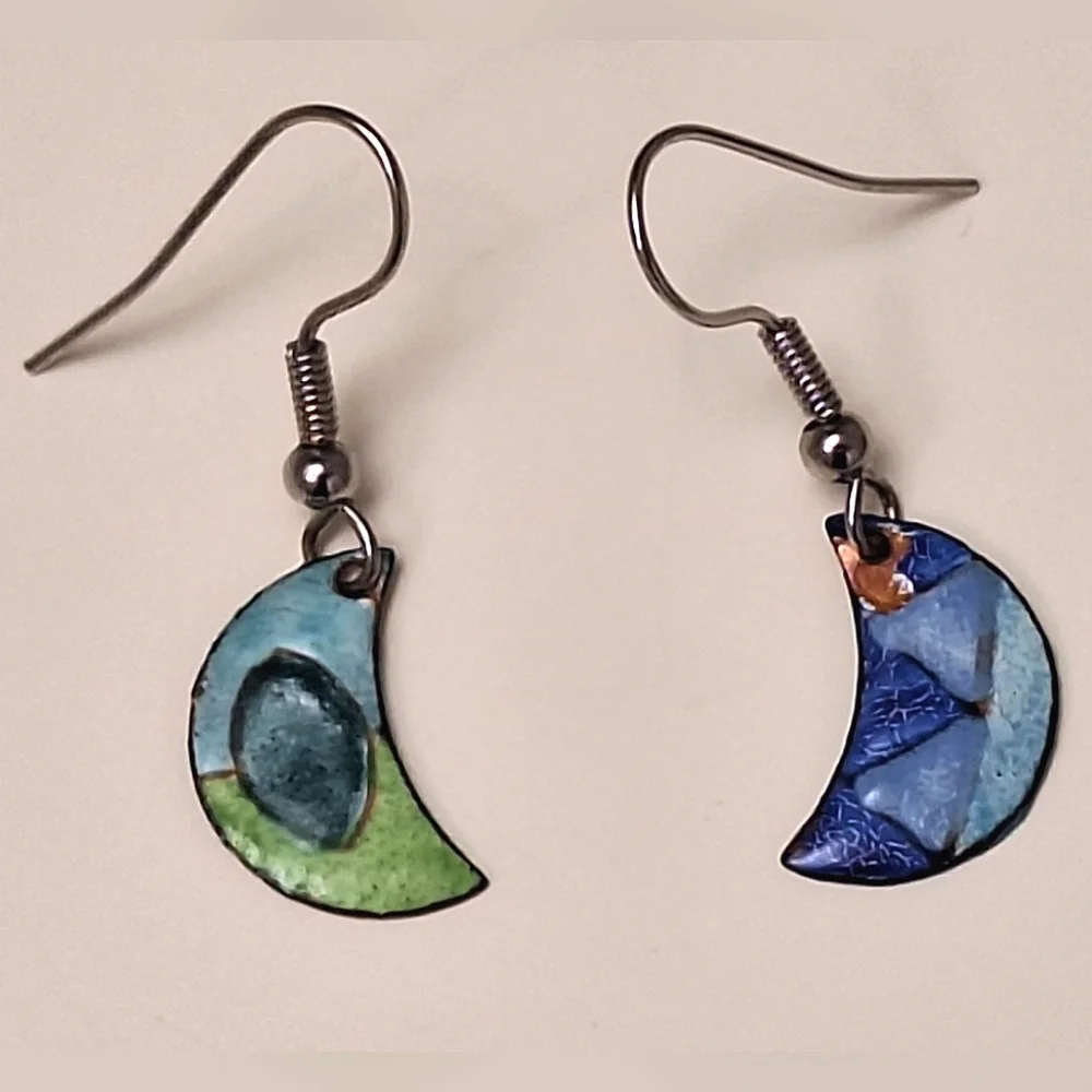 Funky, Dangle | Moon Earrings